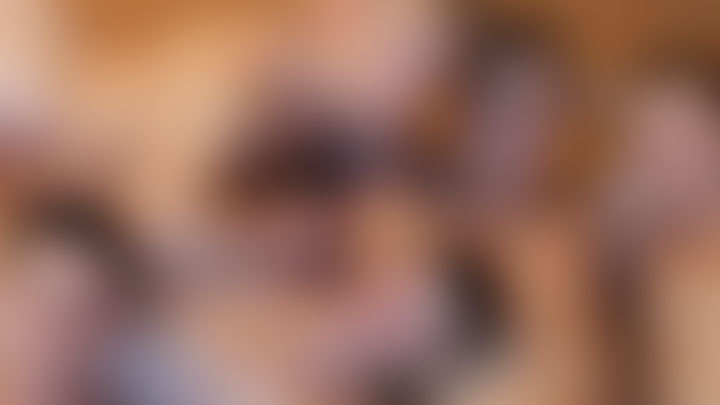 Tom & Quinn Take Turns